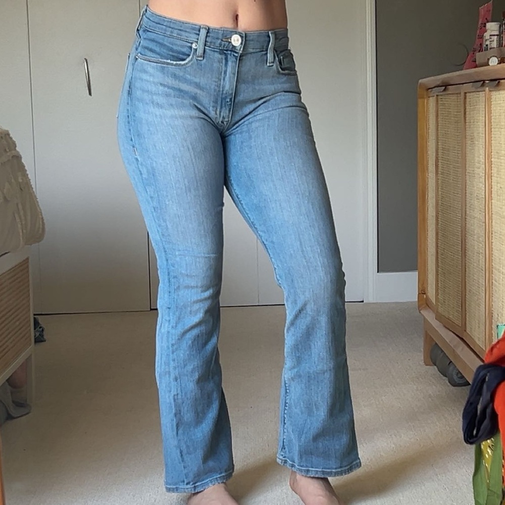 hudson low waisted bootcut light wash jeans